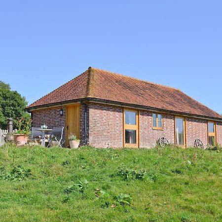 Coblye Barn Villa Battle Exterior photo